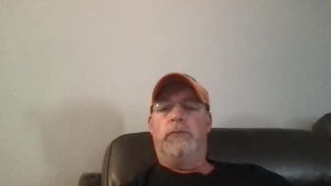 Snapshot of hdeuce22 chatting on March 2025 08:27:02 PM Hdeuce22 online show from March 2025 08:27:02 PM