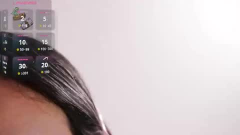 Snapshot of hearmymoans_18 chatting on November 2025 02:22:02 AM hearmymoans_18 online show from November 2025 02:22:02 AM