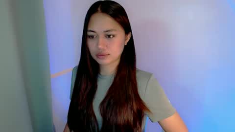 Yoshin online show from November 2025 08:20:01 PM