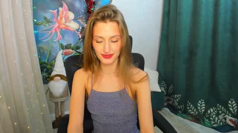 Snapshot of heartedlove_1 chatting on December 2024 07:49:02 PM heartedlove_1 online show from December 2024 07:49:02 PM