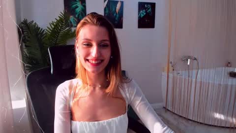 Snapshot of heartedlove_1 chatting on February 2025 06:43:01 AM heartedlove_1 online show from February 2025 06:43:01 AM