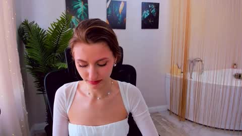 Snapshot of heartedlove_1 chatting on February 2025 09:48:01 AM heartedlove_1 online show from February 2025 09:48:01 AM