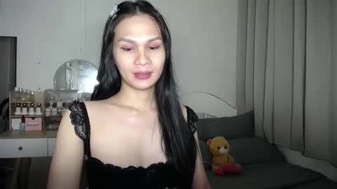 Snapshot of heather_bbyy chatting on October 2025 07:01:02 PM heather_bbyy online show from October 2025 07:01:02 PM