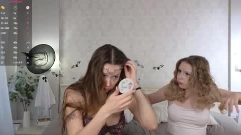 Hi everyone i am Alice pls dont be rude   fav patterns 77  99  111  222  333 online show from November 2025 02:02:02 AM