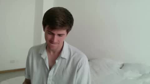 Snapshot of heatsignal chatting on November 2025 06:51:01 PM HeatSignal online show from November 2025 06:51:01 PM