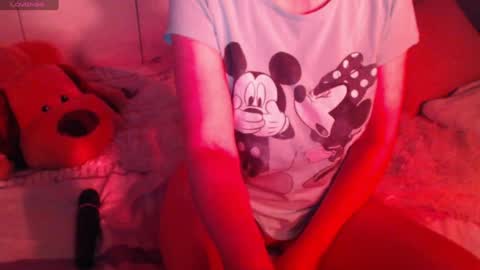 Snapshot of heavenlykiss chatting on December 2024 01:06:01 PM Chani online show from December 2024 01:06:01 PM