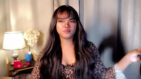 KENDAL online show from December 2025 06:23:01 PM