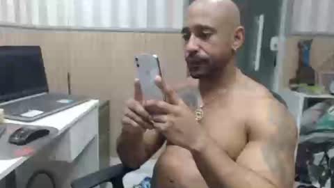 Snapshot of hebertgomes chatting on December 2024 09:28:01 PM hebertgomes online show from December 2024 09:28:01 PM