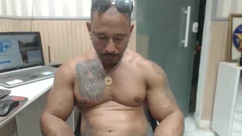 Snapshot of hebertgomes chatting on November 2025 10:45:02 PM hebertgomes online show from November 2025 10:45:02 PM