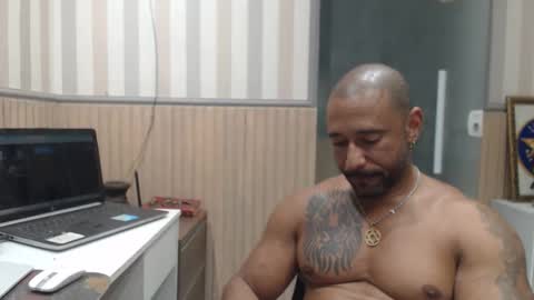 Snapshot of hebertgomes chatting on December 2025 12:18:02 AM hebertgomes online show from December 2025 12:18:02 AM