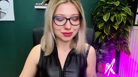 Heidi online show from March 2025 09:14:02 AM