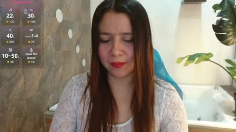 Snapshot of heidy_wells chatting on April 2026 12:54:01 PM Heidy online show from April 2026 12:54:01 PM