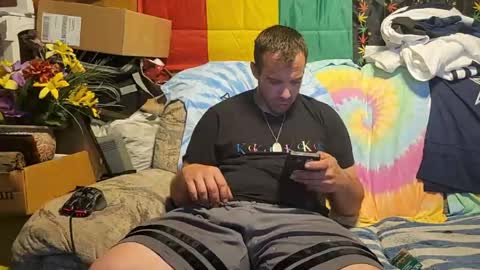 xxScubaStevexx online show from June 2026 11:05:01 AM