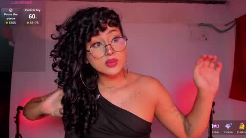 Snapshot of heka_prudence chatting on July 2026 04:41:01 AM Heka Prudence online show from July 2026 04:41:01 AM