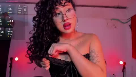 Snapshot of heka_prudence chatting on July 2026 04:59:02 AM Heka Prudence online show from July 2026 04:59:02 AM