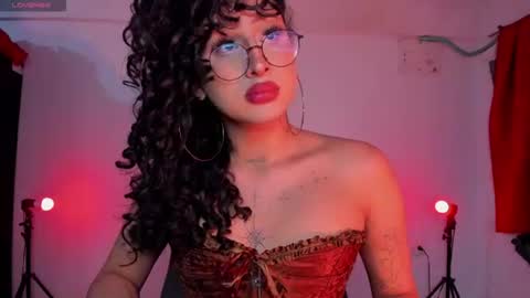 Snapshot of heka_prudence chatting on July 2026 05:03:01 AM Heka Prudence online show from July 2026 05:03:01 AM