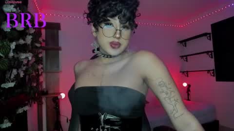 Snapshot of heka_prudence chatting on July 2026 11:17:02 AM Heka Prudence online show from July 2026 11:17:02 AM