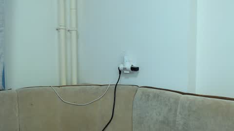 helen_adams_ online show from December 2024 12:00:02 PM