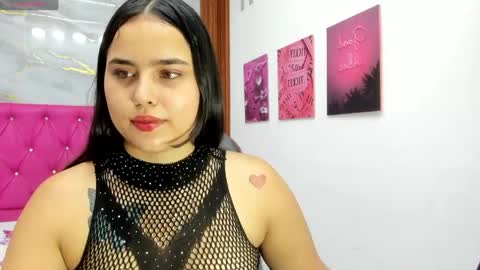 Snapshot of helen_russoo chatting on April 2026 06:34:01 PM Helen online show from April 2026 06:34:01 PM