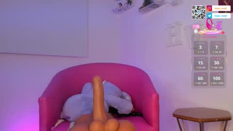 Helen Vidall online show from October 2025 03:47:02 AM