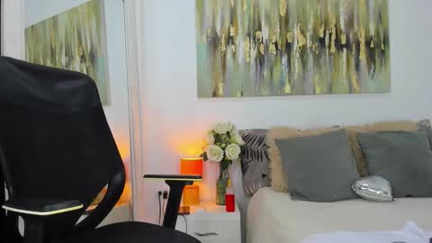 Snapshot of helena_santos01 chatting on September 2025 11:43:02 AM Helena Santos online show from September 2025 11:43:02 AM