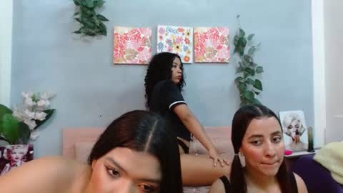 Snapshot of helena_seymour chatting on June 2026 03:24:01 PM MARY online show from June 2026 03:24:01 PM
