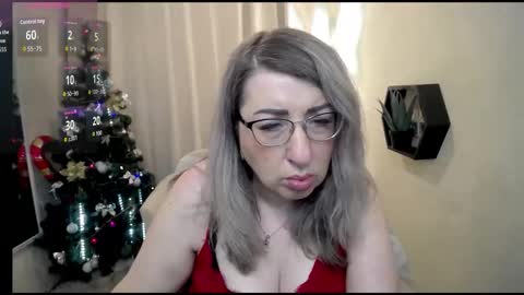 Snapshot of helenenigma chatting on January 2026 07:30:01 PM helenenigma online show from January 2026 07:30:01 PM