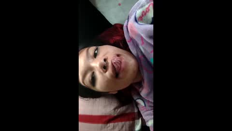 Snapshot of helenoliveira76340912 chatting on March 2026 07:14:02 AM helenoliveira76340912 online show from March 2026 07:14:02 AM