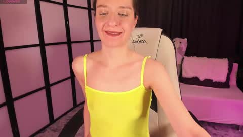 Snapshot of helentasty_ chatting on February 2025 10:30:02 AM Helen online show from February 2025 10:30:02 AM