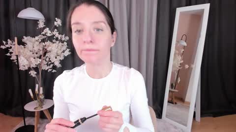 Snapshot of helentasty_ chatting on March 2025 04:06:01 AM Helen online show from March 2025 04:06:01 AM