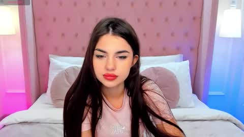 Helen online show from November 2025 01:32:02 PM