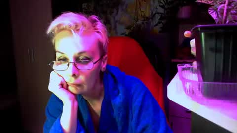 Helga online show from July 2026 06:21:01 PM