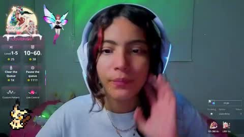 Helia Transfem and Amy online show from November 2025 04:37:02 AM