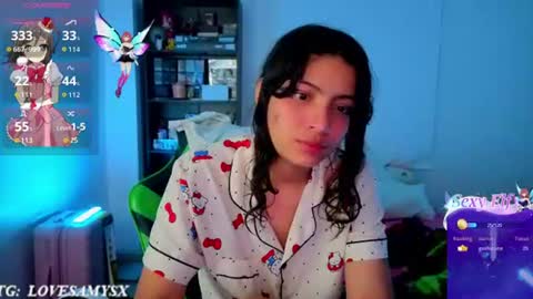 Snapshot of helia_n_amy chatting on June 2026 06:11:02 AM Helia Transfem and Amy online show from June 2026 06:11:02 AM