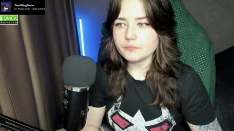 Red online show from June 2026 08:59:02 PM