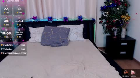 Hella online show from December 2024 10:48:01 PM