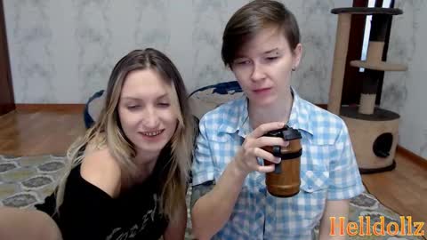 Snapshot of helldollz chatting on December 2024 07:47:02 AM HellDollz  online show from December 2024 07:47:02 AM