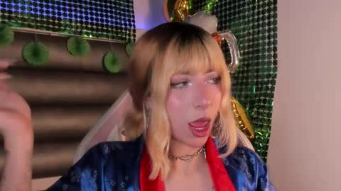 hellen__smith_ online show from March 2026 08:56:02 PM