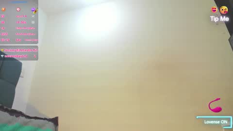 Snapshot of hellen_starx chatting on February 2025 12:09:01 AM hellen_starx online show from February 2025 12:09:01 AM