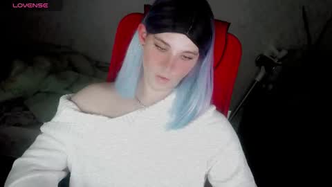 Helen Spellman online show from October 2025 04:42:02 PM