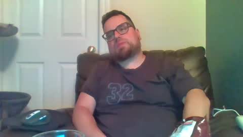 Snapshot of hellflow chatting on October 2025 01:37:01 AM hellflow online show from October 2025 01:37:01 AM
