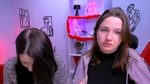 Helli online show from March 2025 04:22:02 PM