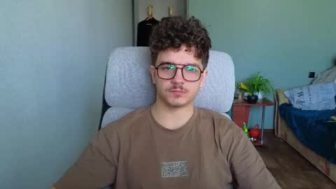 Remy online show from November 2025 08:11:02 AM