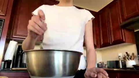 hellokitten123 online show from November 2025 05:03:01 PM