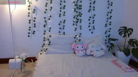 hellokitty_valery1 online show from February 2026 11:47:02 PM