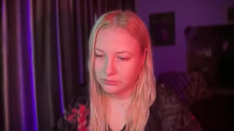 Snapshot of hellyriddle chatting on December 2025 05:23:01 AM DeleteyourSadness online show from December 2025 05:23:01 AM