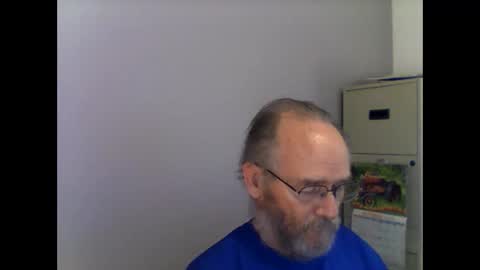 helopilot01 online show from October 2025 04:40:02 PM