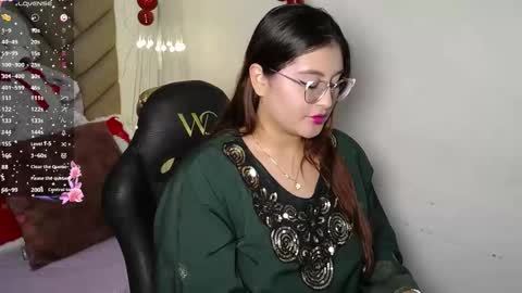 Zahira online show from November 2025 12:05:02 AM