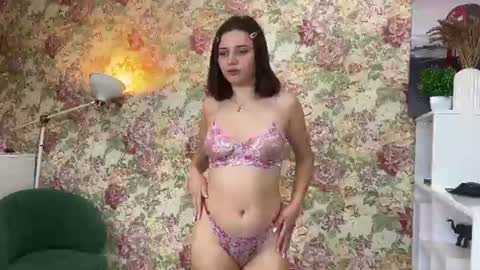 Hemiplekta online show from July 2026 01:23:01 AM