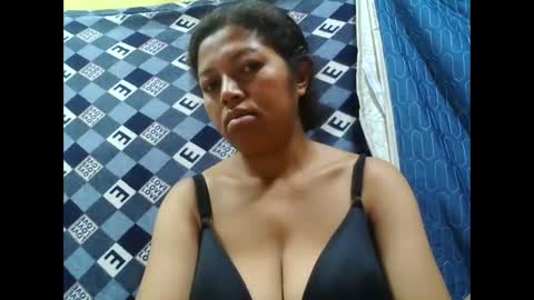 henitsaldy online show from September 2025 02:35:01 AM